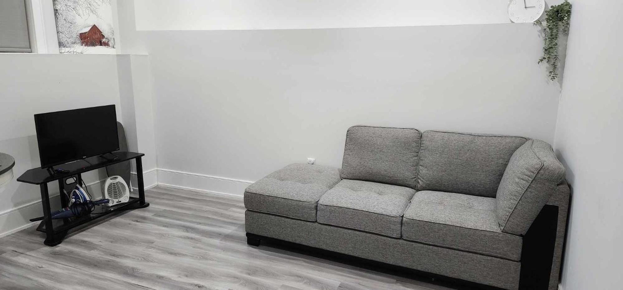 Scarborough New 2-Bedroom Basement Торонто Екстериор снимка